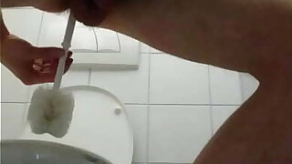 Public toilet